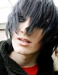 Fryzury Średnie Alternatywne EMO - 9029