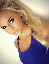 Fryzury Długie Na co dzień Proste Upięcie Blond - 2166373
