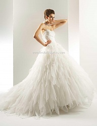 Moda Ślub Suknie ślubne - 892563