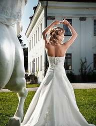 Moda Ślub Suknie ślubne - 427445