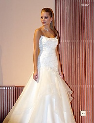 Moda Ślub Suknie ślubne - 777585