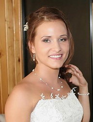 Fryzury Średnie Ślubne - 793850