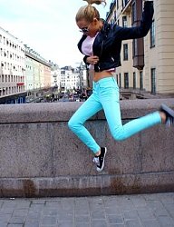 Moda Spodnie Jeansy - 1369234