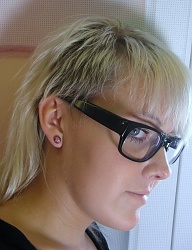 Fryzury Średnie Na co dzień Proste Irokez damski Blond - 1131471