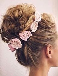 Fryzury Średnie Ślubne Kręcone Upięcie Blond - 3159381