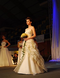 Moda Ślub Suknie ślubne - 985294