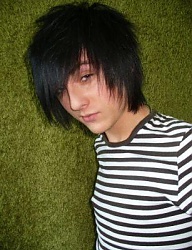 Fryzury Średnie Alternatywne EMO - 3871