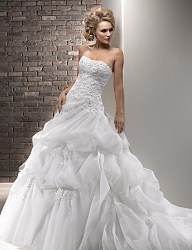 Moda Ślub Suknie ślubne - 1484002