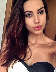 Fryzury Średnie Na co dzień Kręcone Rozpuszczone Brązowe - 2981381