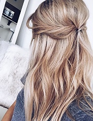 Fryzury Długie Na co dzień Proste Upięcie Blond - 3126066