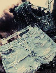 Moda Spodnie Szorty - 1240538