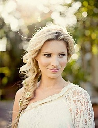 Fryzury Długie Ślubne Proste Warkocze Blond - 2822608