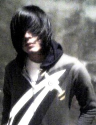 Fryzury Średnie Alternatywne EMO - 717969