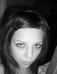 Fryzury Średnie Alternatywne EMO - 36939