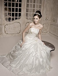 Moda Ślub Suknie ślubne - 432837