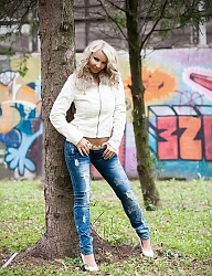 Moda Spodnie Jeansy - 1674304