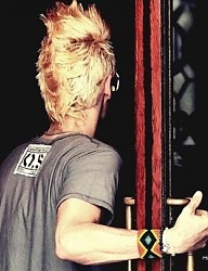 Fryzury Męskie Krótkie Alternatywne Punk Rock Blond - 1332314
