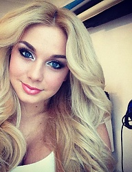 Fryzury Długie Na co dzień Kręcone Rozpuszczone Blond - 2036069
