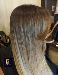 Fryzury Długie Na co dzień Proste z grzywką Rozpuszczone Blond - 3079018