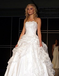 Moda Ślub Suknie ślubne - 459105