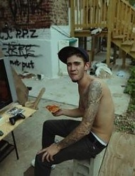 Fryzury Męskie Krótkie Alternatywne Punk Rock Czarne - 1095908