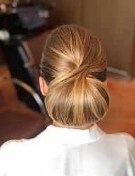 Fryzury Średnie Konkursowe, pokazowe Proste Upięcie Blond - 3270760