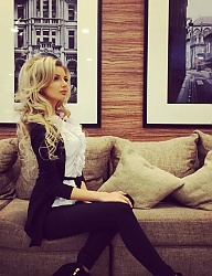 Fryzury Długie Na co dzień Kręcone Rozpuszczone Blond - 3004747
