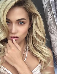 Fryzury Długie Na co dzień Kręcone Rozpuszczone Blond - 3027093