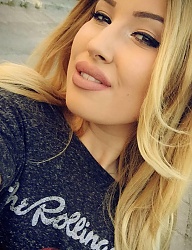 Fryzury Średnie Na co dzień Kręcone Rozpuszczone Blond - 3019521