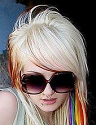 Fryzury Średnie Alternatywne EMO - 33891