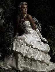 Moda Ślub Suknie ślubne - 565399