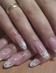 Paznokcie French - 2450429