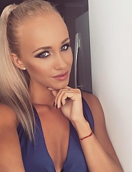 Fryzury Długie Na co dzień Proste Upięcie Blond - 3030278