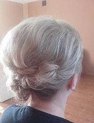 Fryzury Średnie Wieczorowe Kręcone Upięcie Blond - 3146175