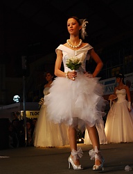 Moda Ślub Suknie ślubne - 985295