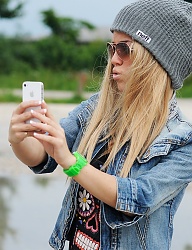 Fryzury Średnie Na co dzień Proste Rozpuszczone Blond - 2147867