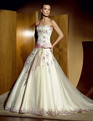 Moda Ślub Suknie ślubne - 400941
