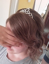 Fryzury Średnie Wieczorowe Kręcone Rozpuszczone Blond - 3152236