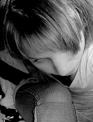 Fryzury Średnie Alternatywne EMO - 35456