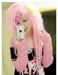 Fryzury Średnie Alternatywne EMO - 21699