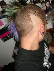 Fryzury Średnie Alternatywne Punk Rock - 640