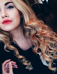 Fryzury Długie Na co dzień Kręcone Rozpuszczone Blond - 3053589