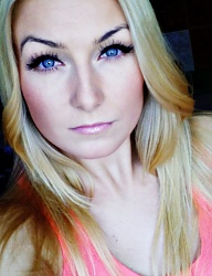 Fryzury Średnie Na co dzień Proste Rozpuszczone Blond - 3061550