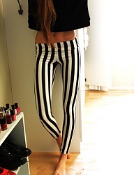 Moda Spodnie Leginsy - 1809595