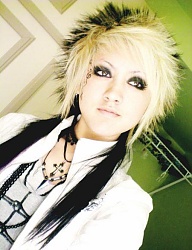 Fryzury Długie Alternatywne EMO Blond - 1504950
