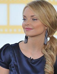 Fryzury Średnie - 1038079