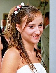 Fryzury Średnie Ślubne - 48741
