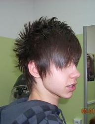 Fryzury Średnie Alternatywne EMO - 4067