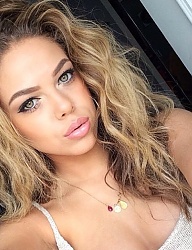 Fryzury Średnie Na co dzień Kręcone Rozpuszczone Blond - 3084021