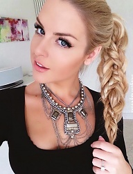 Fryzury Długie Na co dzień Proste Warkocze Blond - 2437196